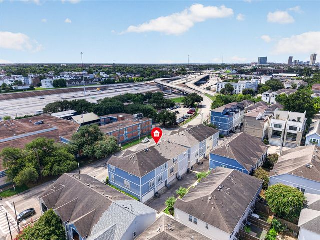 3208 Chenevert Street, Houston, TX 77004