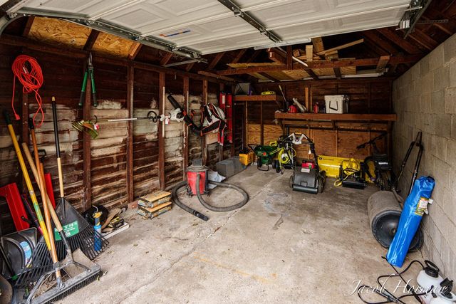 1313 N Jenison Avenue, Lansing, MI 48915