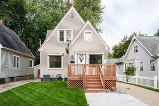 1313 N Jenison Avenue, Lansing, MI 48915