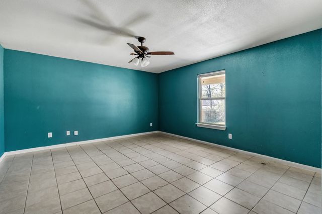 1010 Netherland Drive, Seagoville, TX 75159