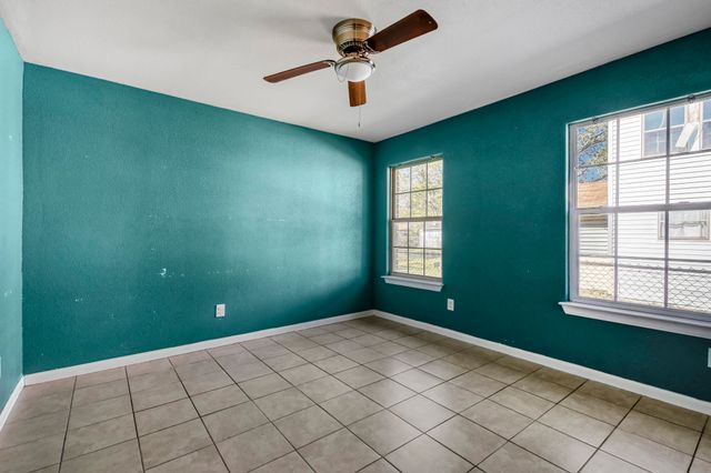 1010 Netherland Drive, Seagoville, TX 75159