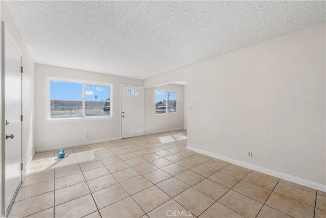 1402 Virginia, Ontario, CA 91764