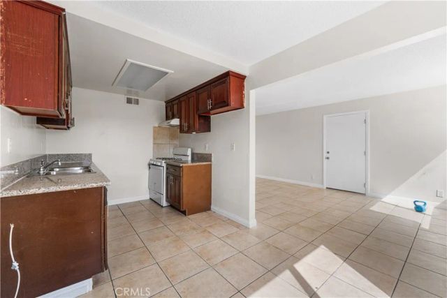 1402 Virginia, Ontario, CA 91764