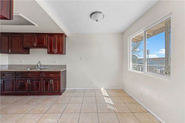 1402 Virginia, Ontario, CA 91764