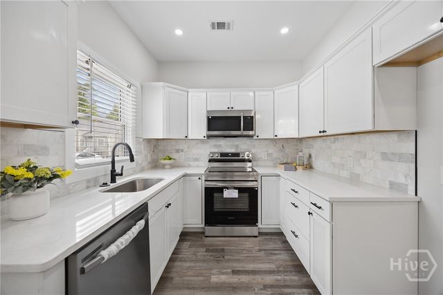 2203 Harden Street, Savannah, GA 31415