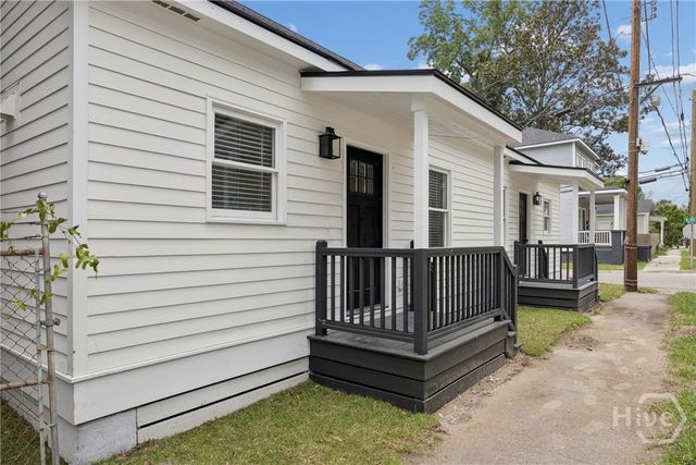 2203 Harden Street, Savannah, GA 31415