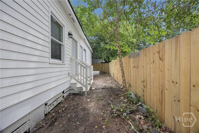2203 Harden Street, Savannah, GA 31415