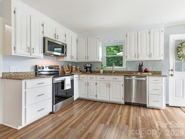 7712 Old Waxhaw Monroe Road, Waxhaw, NC 28173