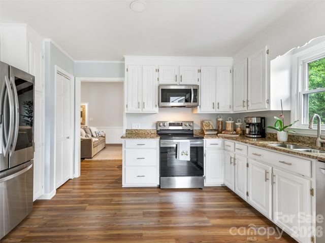 7712 Old Waxhaw Monroe Road, Waxhaw, NC 28173