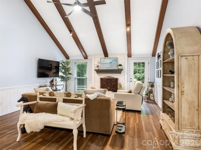 7712 Old Waxhaw Monroe Road, Waxhaw, NC 28173