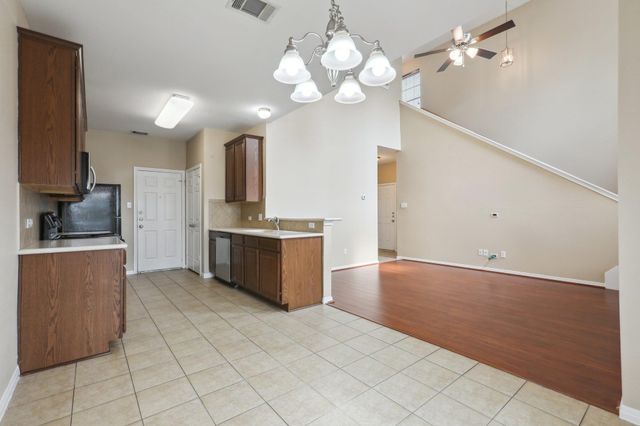 1900 Little Elm TRL 52, Cedar Park, TX 78613