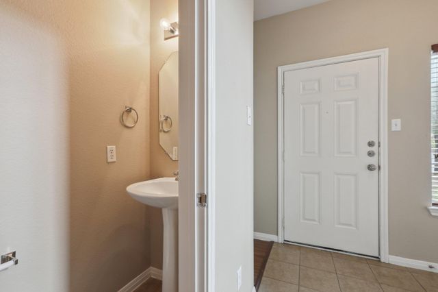 1900 Little Elm TRL 52, Cedar Park, TX 78613