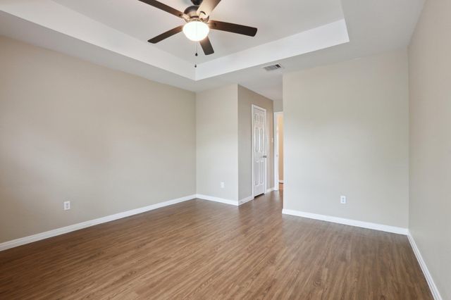 1900 Little Elm TRL 52, Cedar Park, TX 78613