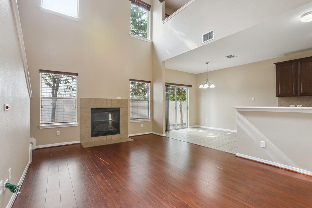 1900 Little Elm TRL 52, Cedar Park, TX 78613