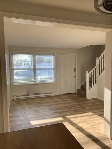 200 Post Road 208, Warwick, RI 02888