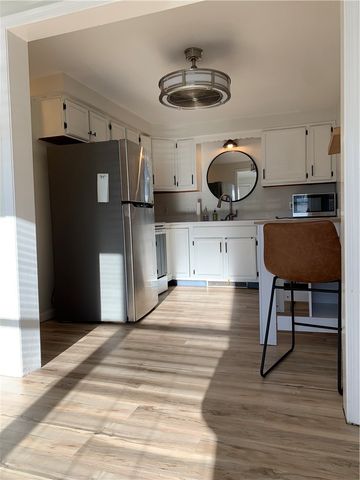 200 Post Road 208, Warwick, RI 02888