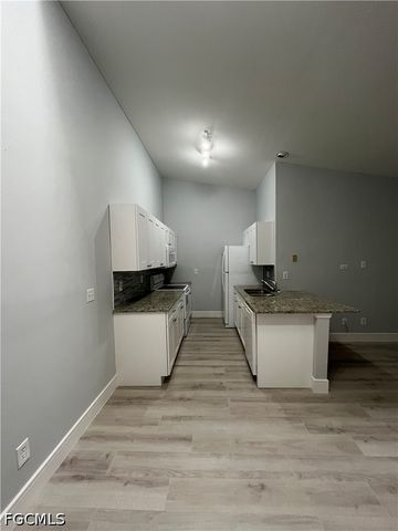 5111 SW Courtyards CT 44, Cape Coral, FL 33914