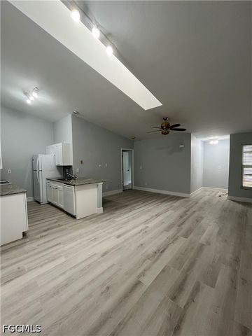 5111 SW Courtyards CT 44, Cape Coral, FL 33914