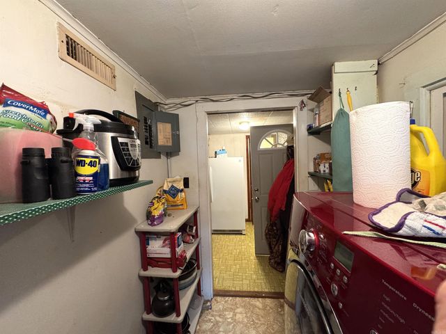 563 S 12th Avenue, Piggott, AR 72454