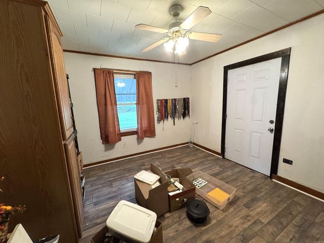 563 S 12th Avenue, Piggott, AR 72454