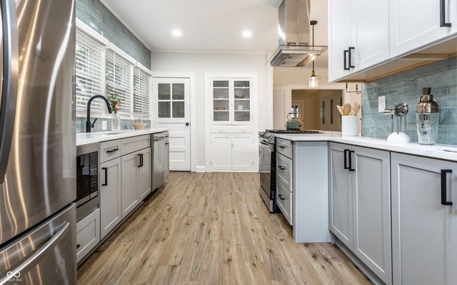 5151 Carrollton Avenue, Indianapolis, IN 46205