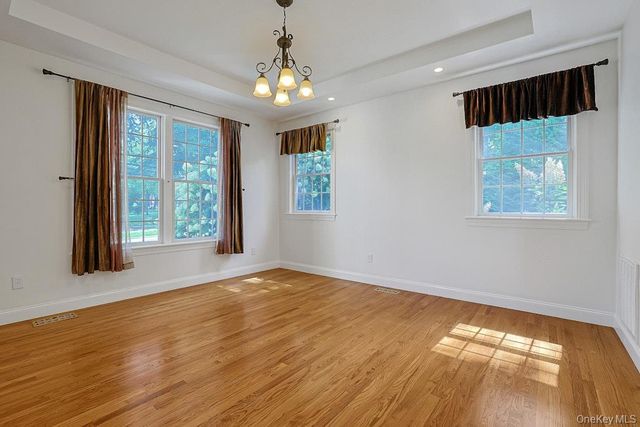 465 North Street, White Plains, NY 10605