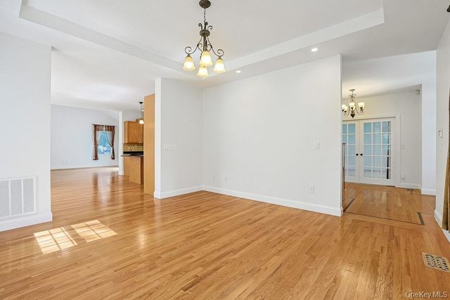 465 North Street, White Plains, NY 10605