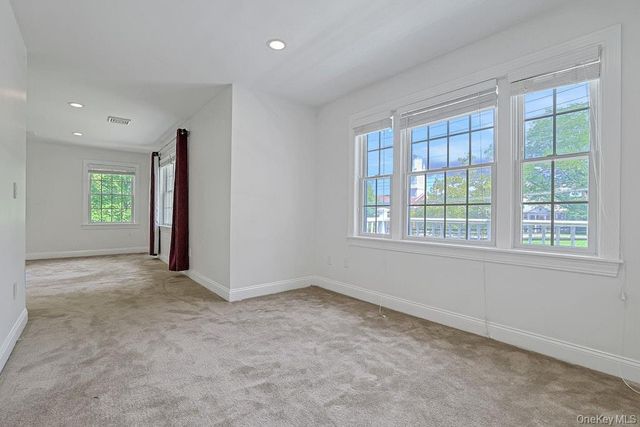 465 North Street, White Plains, NY 10605