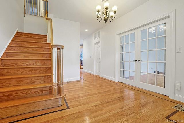 465 North Street, White Plains, NY 10605