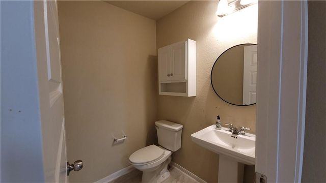 110 Wilson CT, Hutto, TX 78634