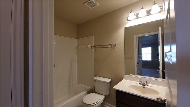 110 Wilson CT, Hutto, TX 78634