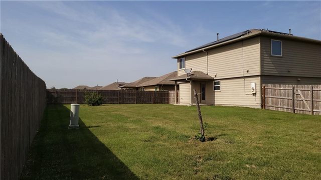 110 Wilson CT, Hutto, TX 78634