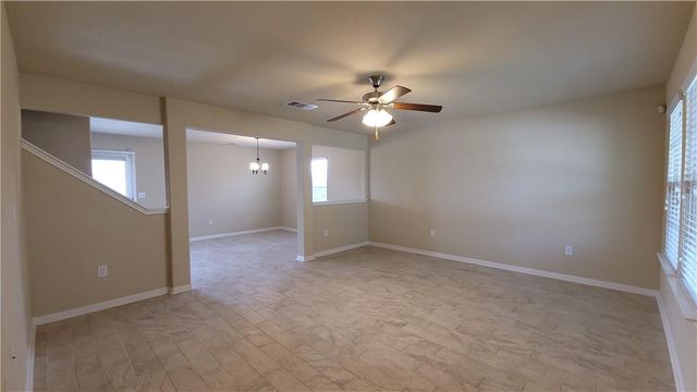 110 Wilson CT, Hutto, TX 78634