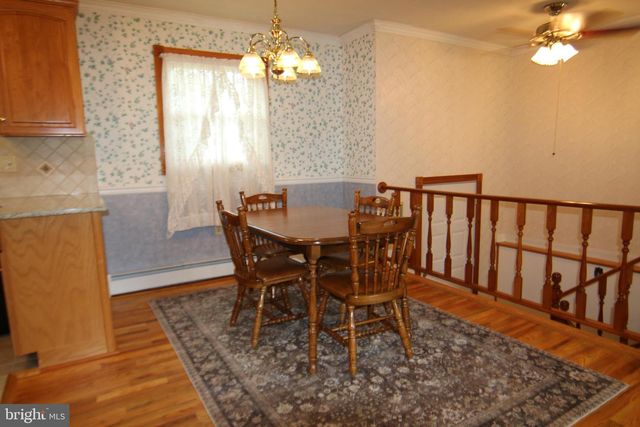 1515 SPRING GARDEN DR, Middletown, PA 17057