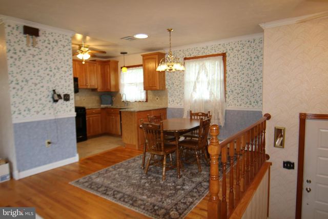 1515 SPRING GARDEN DR, Middletown, PA 17057