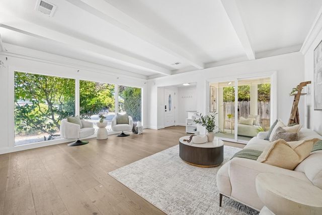 592 Sunnymount Avenue, Sunnyvale, CA 94087