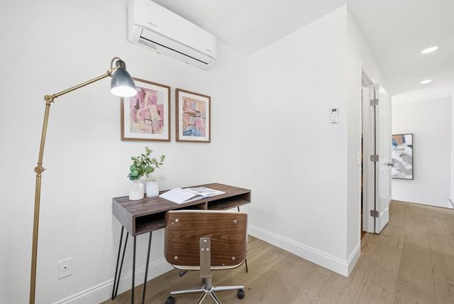 592 Sunnymount Avenue, Sunnyvale, CA 94087