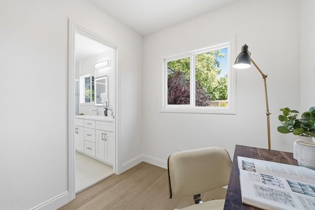 592 Sunnymount Avenue, Sunnyvale, CA 94087