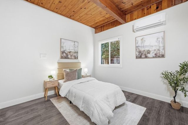 592 Sunnymount Avenue, Sunnyvale, CA 94087