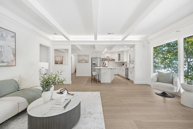 592 Sunnymount Avenue, Sunnyvale, CA 94087