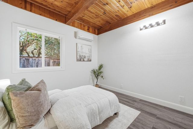 592 Sunnymount Avenue, Sunnyvale, CA 94087