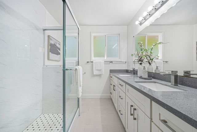 592 Sunnymount Avenue, Sunnyvale, CA 94087