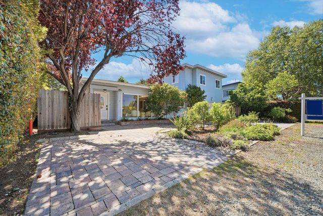 592 Sunnymount Avenue, Sunnyvale, CA 94087