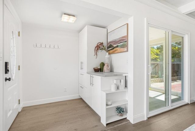 592 Sunnymount Avenue, Sunnyvale, CA 94087