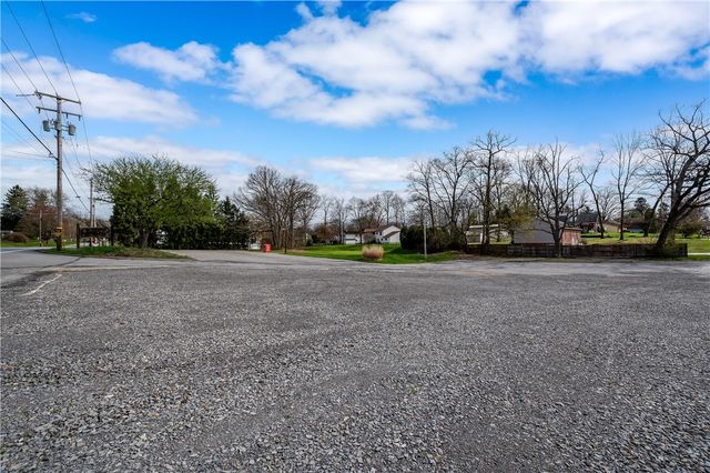 269 Meridian Rd, Twp Of But Nw, PA 16001