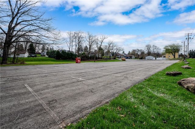 269 Meridian Rd, Twp Of But Nw, PA 16001