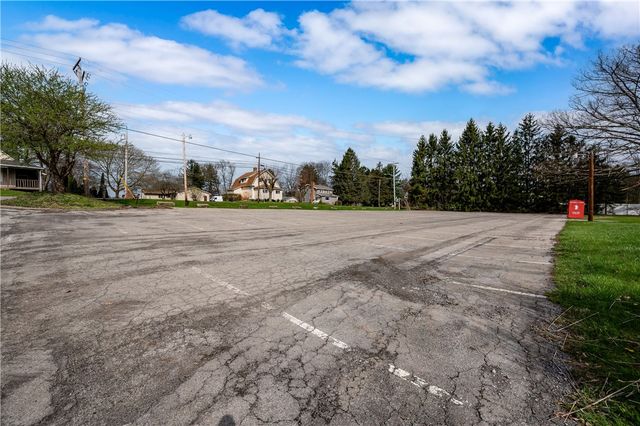 269 Meridian Rd, Twp Of But Nw, PA 16001