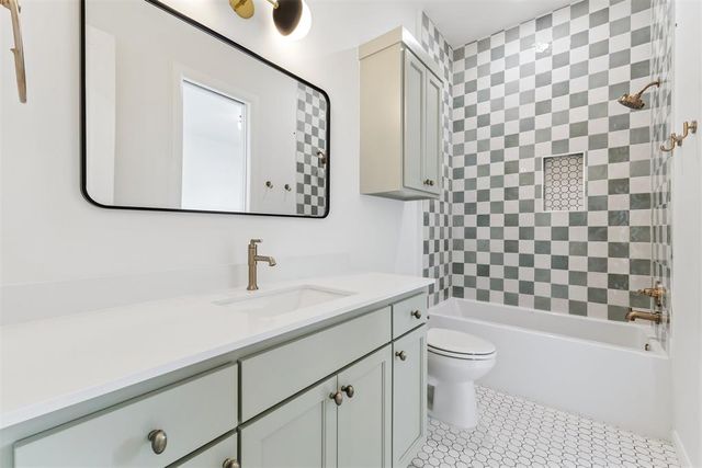 6008 Frankie Lynn Lane, Edmond, OK 73034