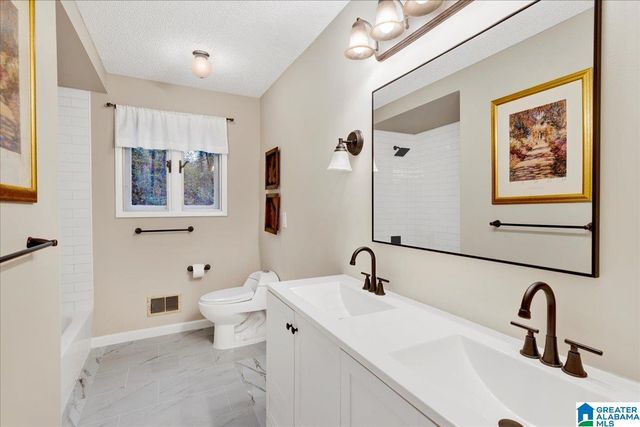 1215 RED VALLEY ROAD, Remlap, AL 35133