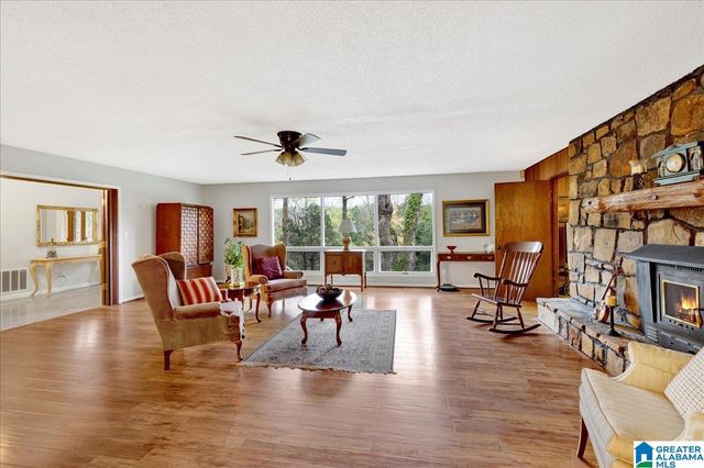 1215 RED VALLEY ROAD, Remlap, AL 35133